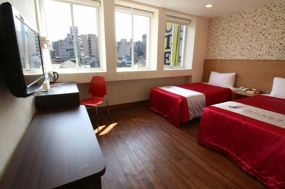 Tomorrow Hotel Taipei Exteriör bild