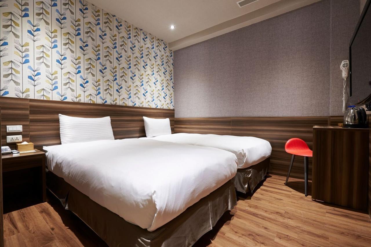 Tomorrow Hotel Taipei Exteriör bild