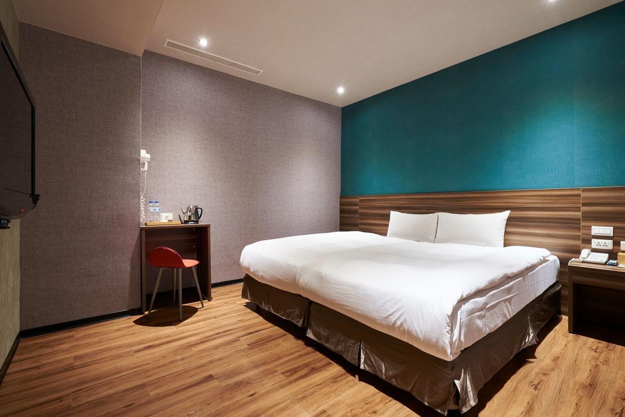 Tomorrow Hotel Taipei Exteriör bild