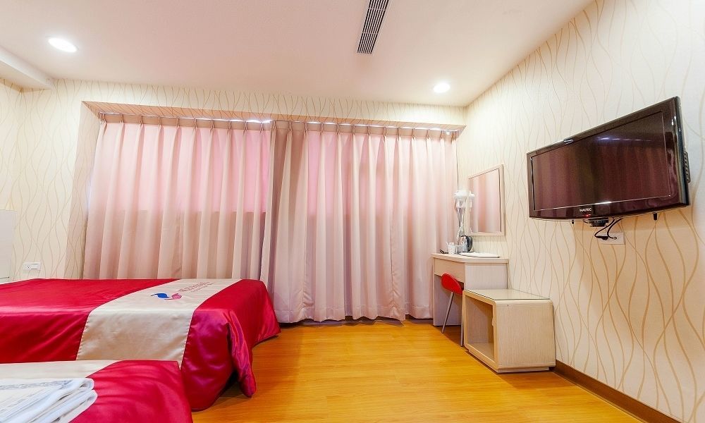 Tomorrow Hotel Taipei Exteriör bild