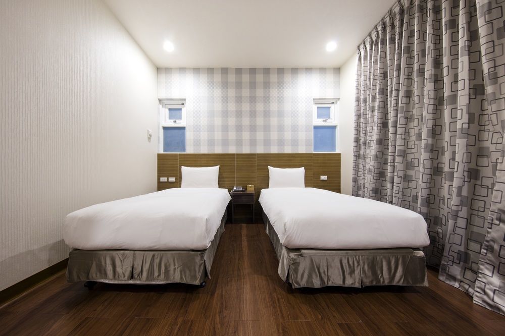 Tomorrow Hotel Taipei Exteriör bild